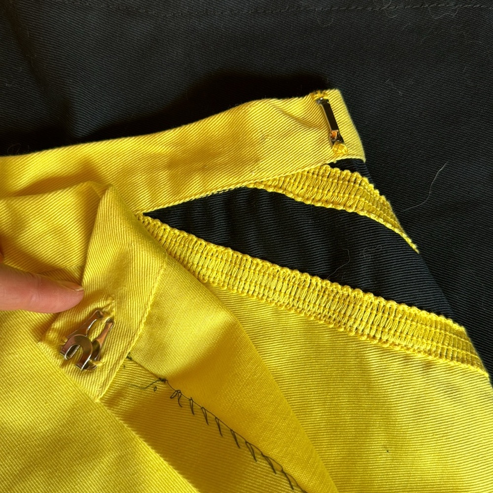 🫟3/$25🫟 Vintage Beautiful South African Wrapped Skirt - Picture 5 of 12